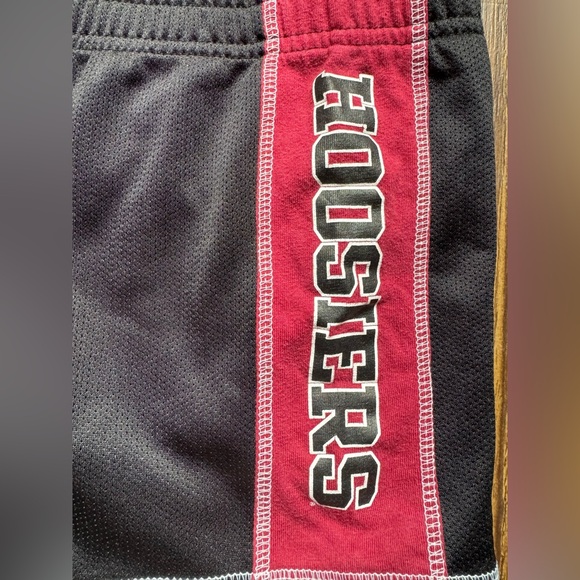 2t Indiana University Hoosiers NCAA tank and shorts outfit and 1 pair of pants - Picture 5 of 14